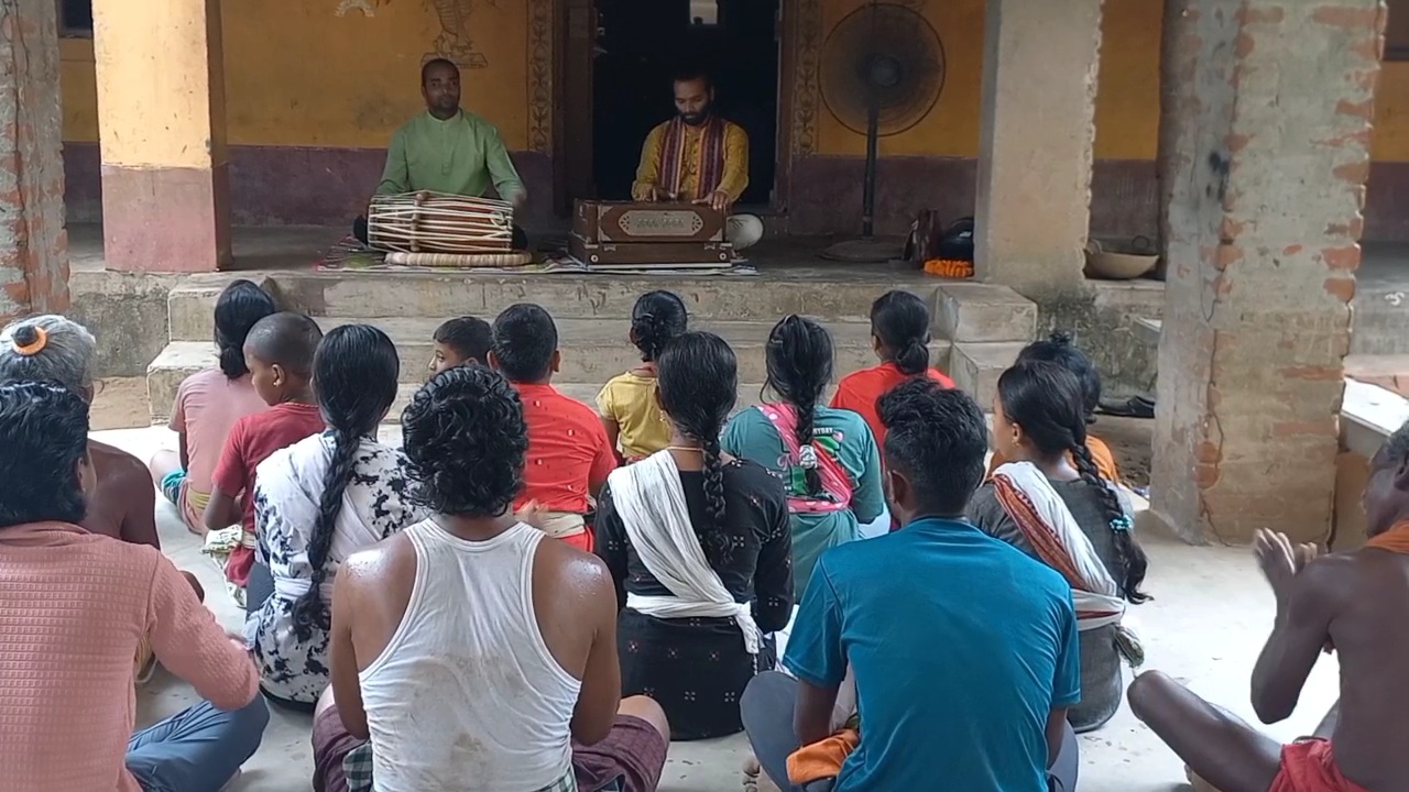 Odisha’s Ancient Gotipua Dance Fights For Survival As Guru And Gurukul Struggle Without Support