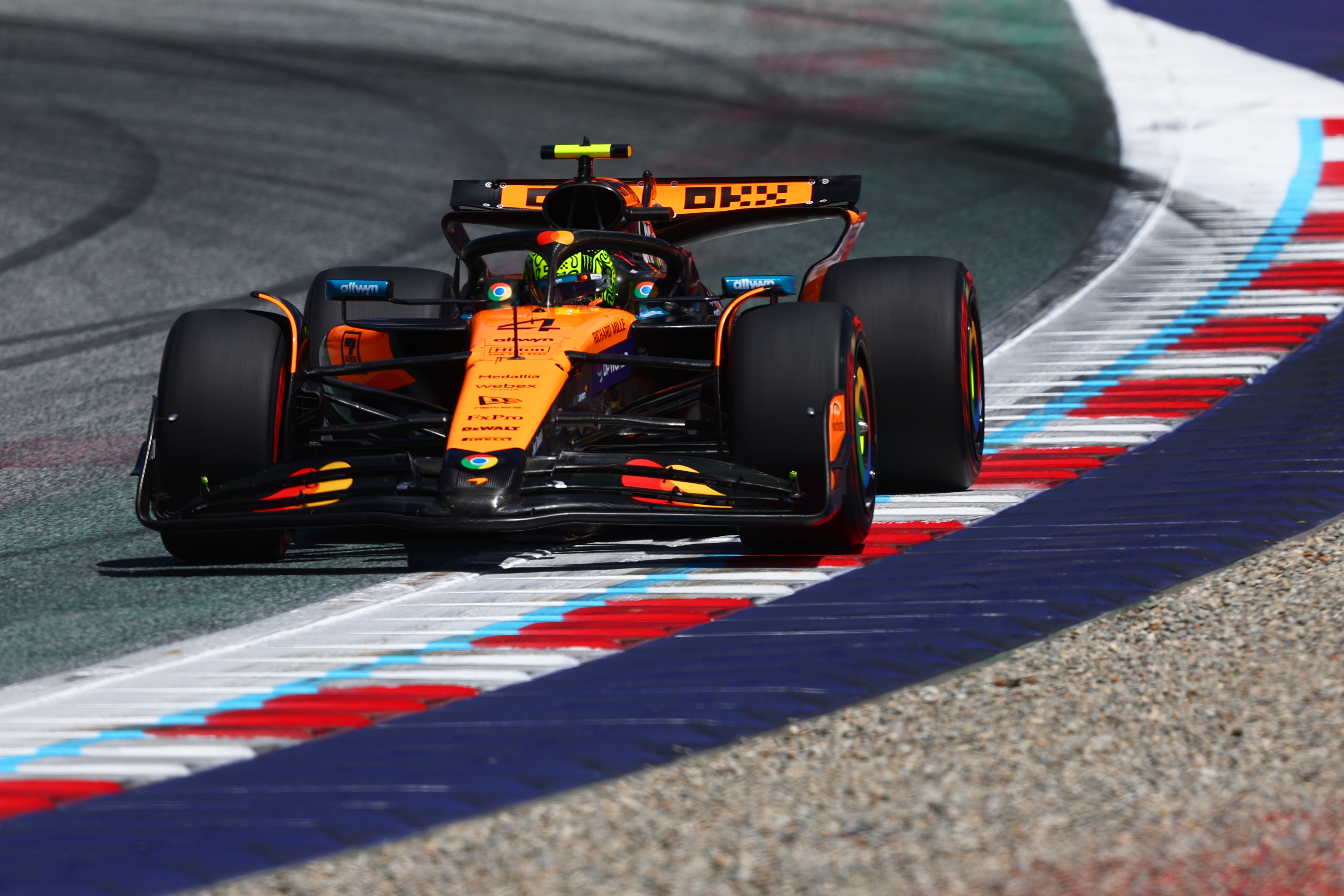 F1 ರೇಸ್​ ಕಾರಿನ ವೈಶಿಷ್ಟ್ಯಗಳು