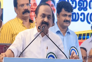 kerala launches priyadarshini free bus travel scheme for women and transgenders Urdu News