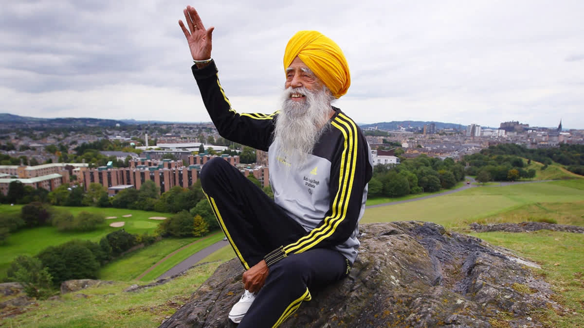 114 year old marathon runner fauja singh dies after being hit by vehicle in jalandhar punjab monday Urdu News