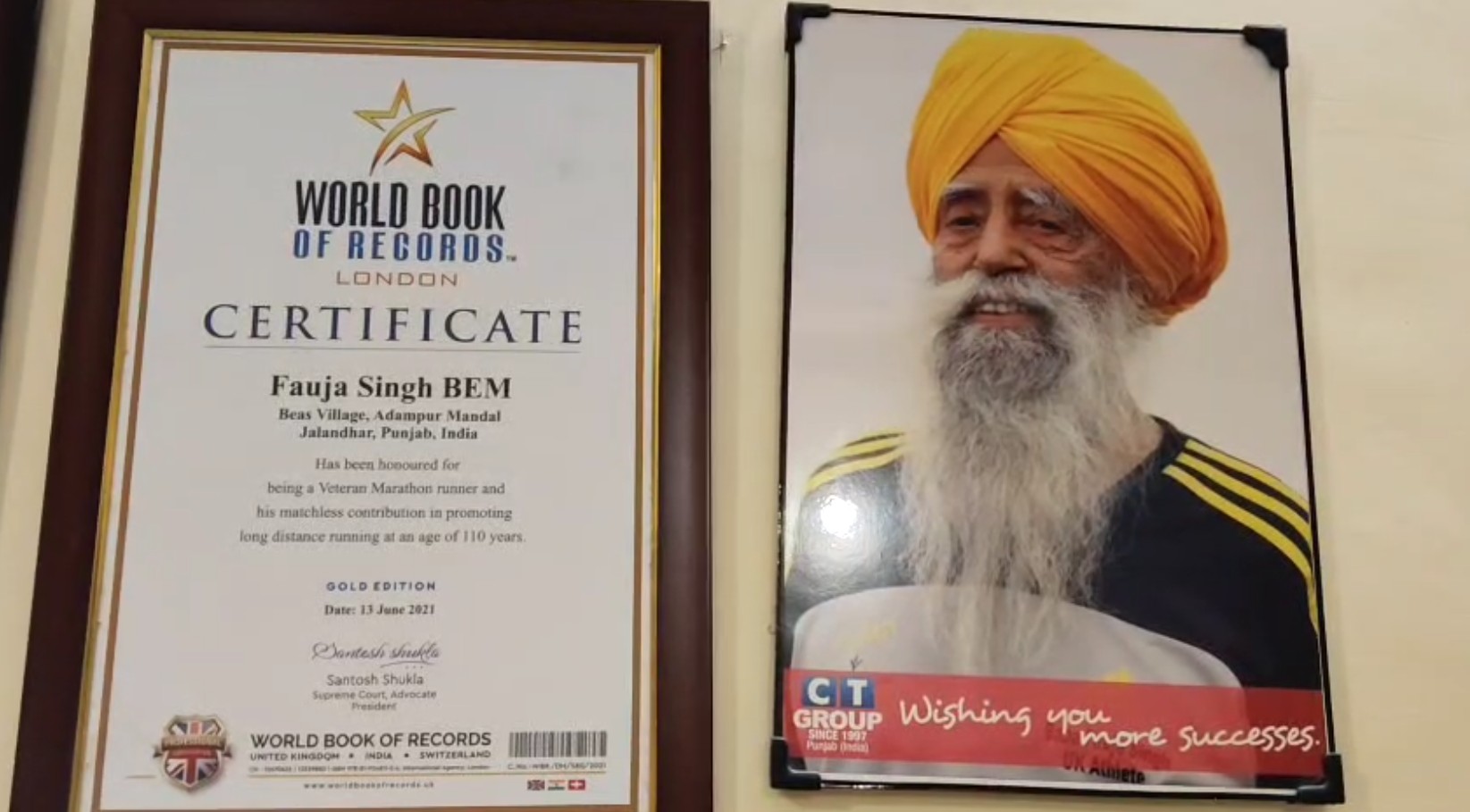 114 year old marathon runner fauja singh dies after being hit by vehicle in jalandhar punjab monday Urdu News
