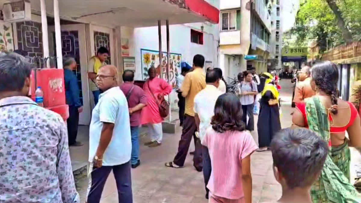 BOMB THREAT SENT TO POST OFFICE