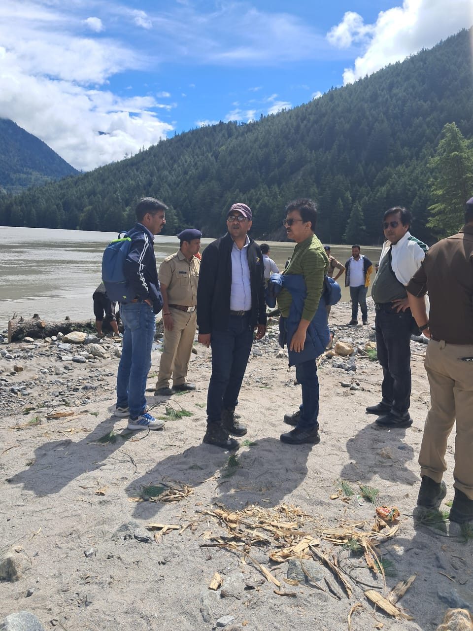 Geological Team in Dharali