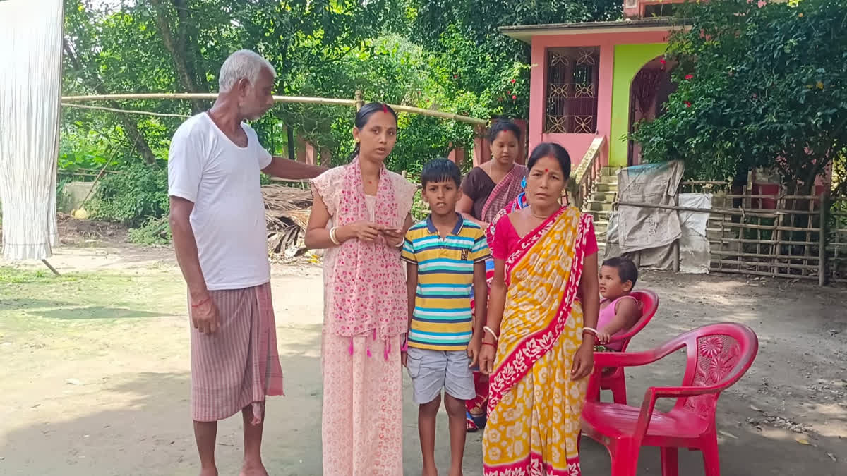 EFFORTS UNDERWAY TO BRING DIPANKAR TEA GROWER FROM RAJGANJ ABDUCTED IN HANDS OF BORDER GUARD BANGLADESH WIFE MAHAMAYA APPEALS TO CENTRE