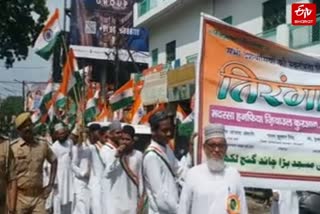 राष्ट्रभक्ति के रंग में रंगा लखनऊ.