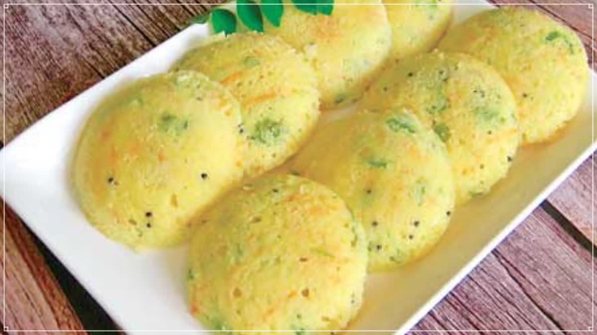 Mokkajonna Idli Recipe