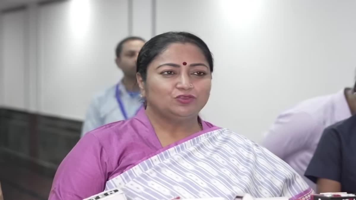 मुख्यमंत्री रेखा गुप्ता