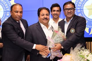 BCCI के सेचिव देवजीत सैकिया और वाइस-प्रेसिडेंट राजीव शुक्ला