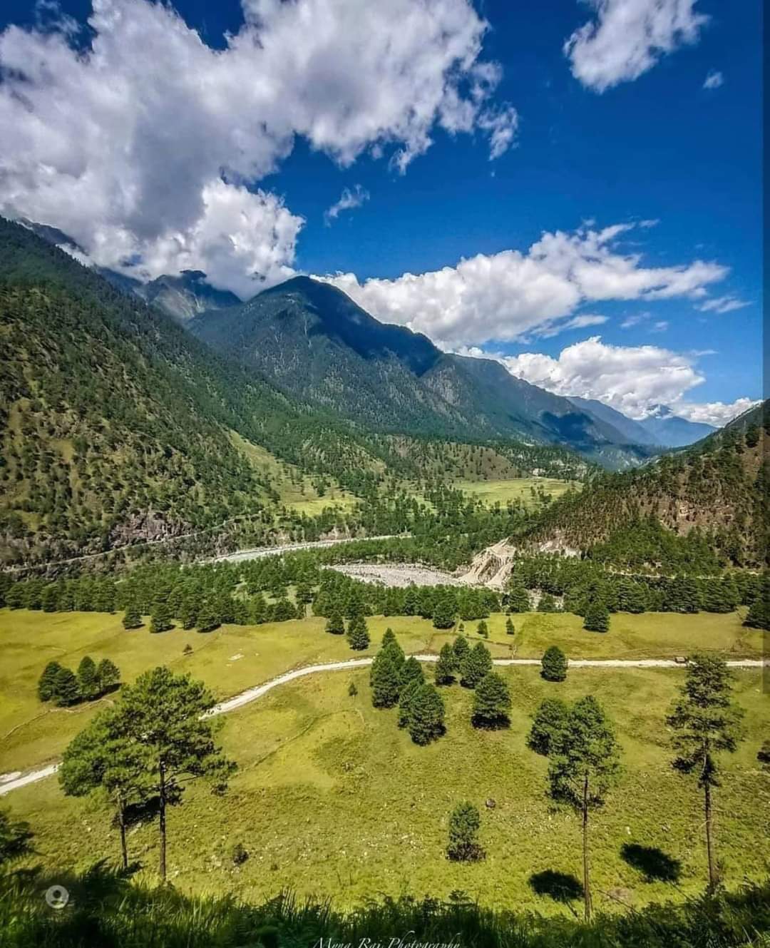 CHINESE ARMY SETS UP CAMPS