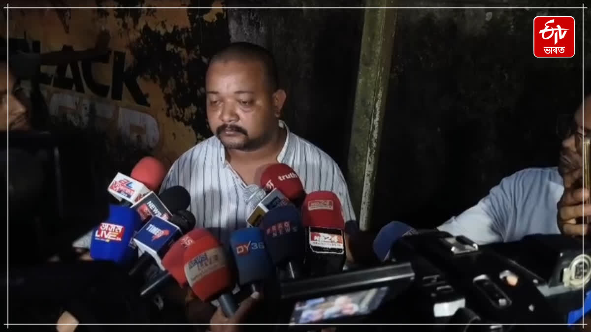 A doctor resigned from his job demanding justice for Zubeen Garg in Lakhimpur