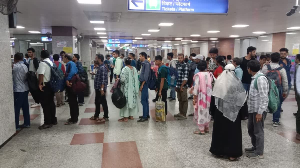 DISRUPTS GREEN LINE METRO