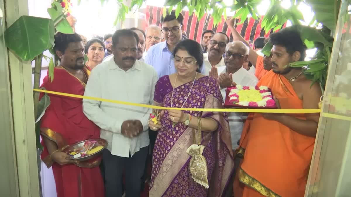 مارگدرشی کی ترقی کا سفر جاری! شیلجا کرن نے منگل گیری میں 126 ویں برانچ کا افتتاح کیا