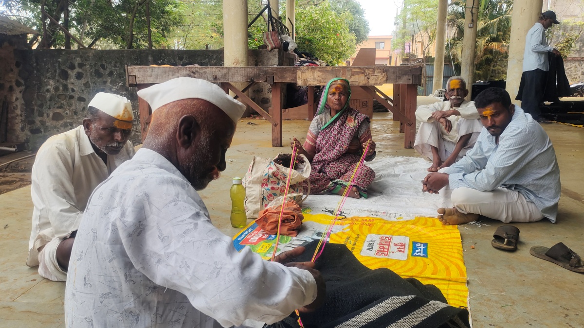 largest Wool Blanket Market