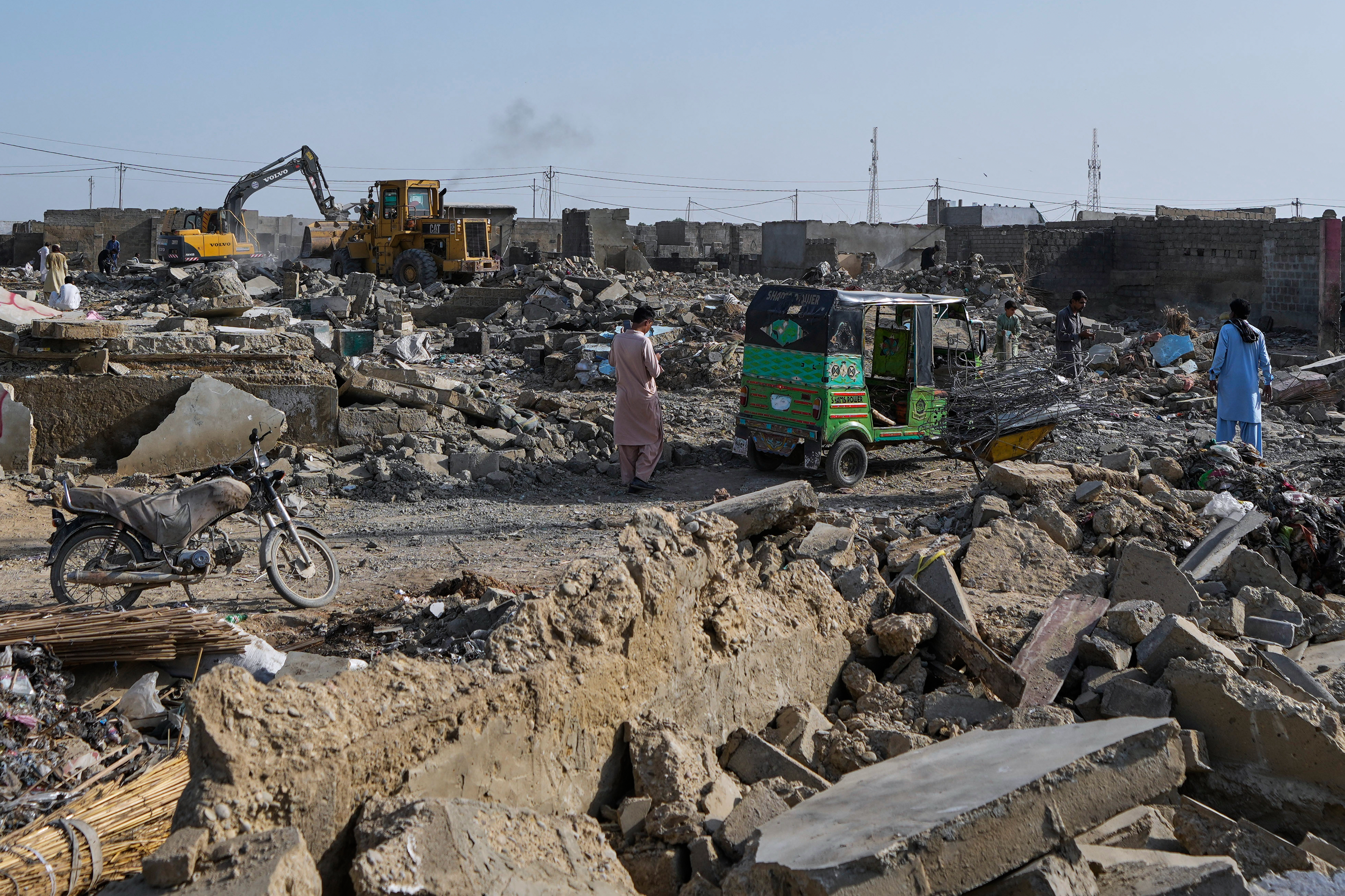 افغانستان کی سرحد پر تباہی