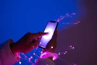 AIIMS DOCTOR RESEARCH SMARTPHONE