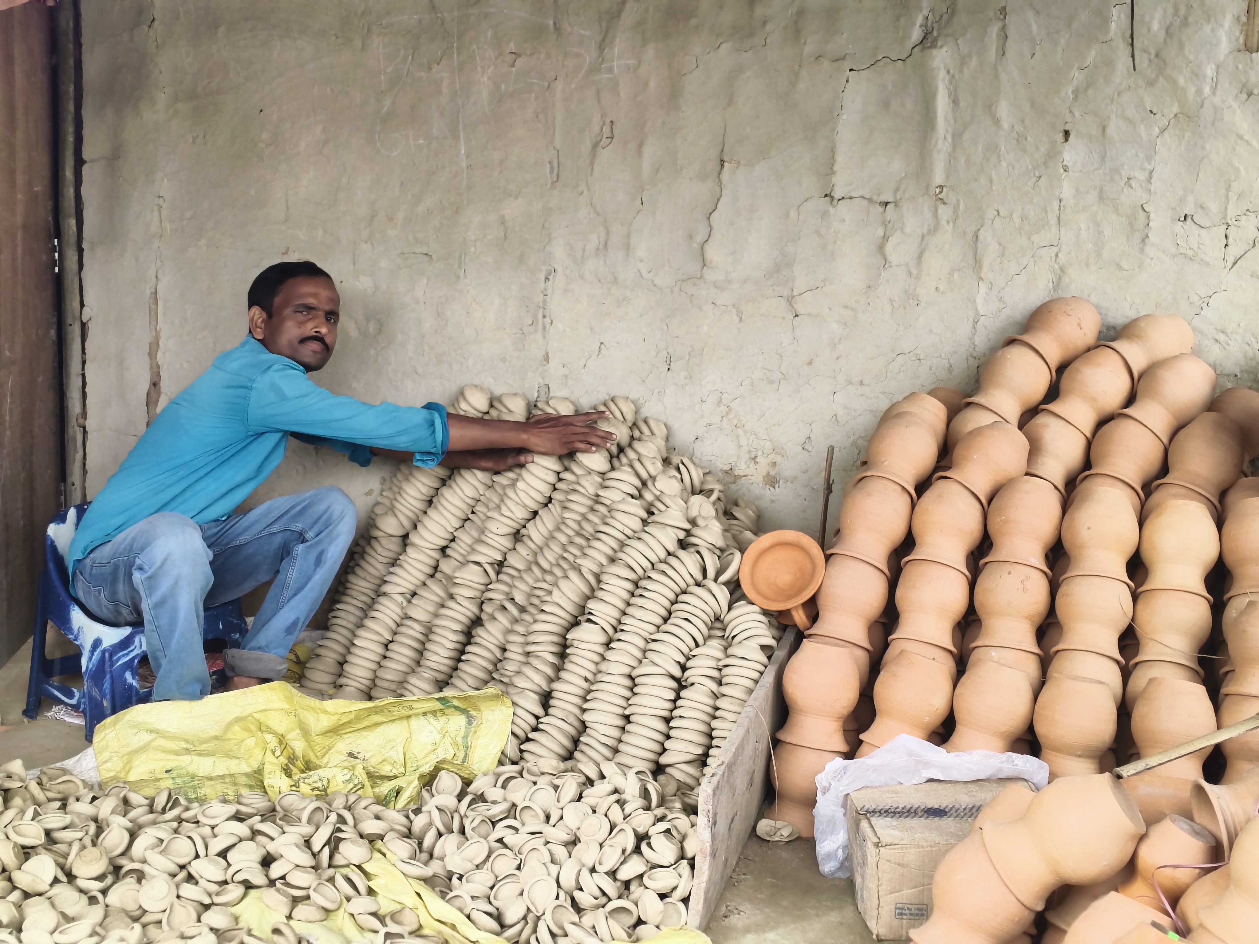 Potters are busy for Diwali and Kati Bihu at Moran, Dibrugarh