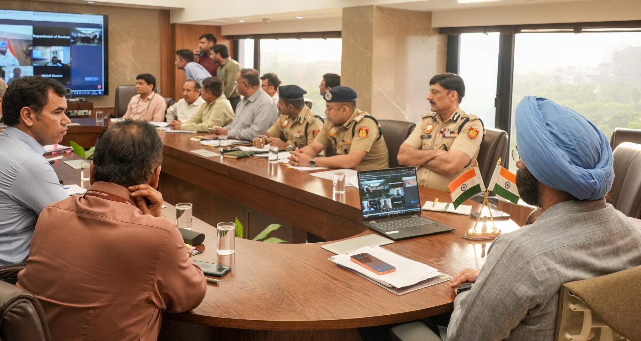 मंत्री ने बुलाई बैठक