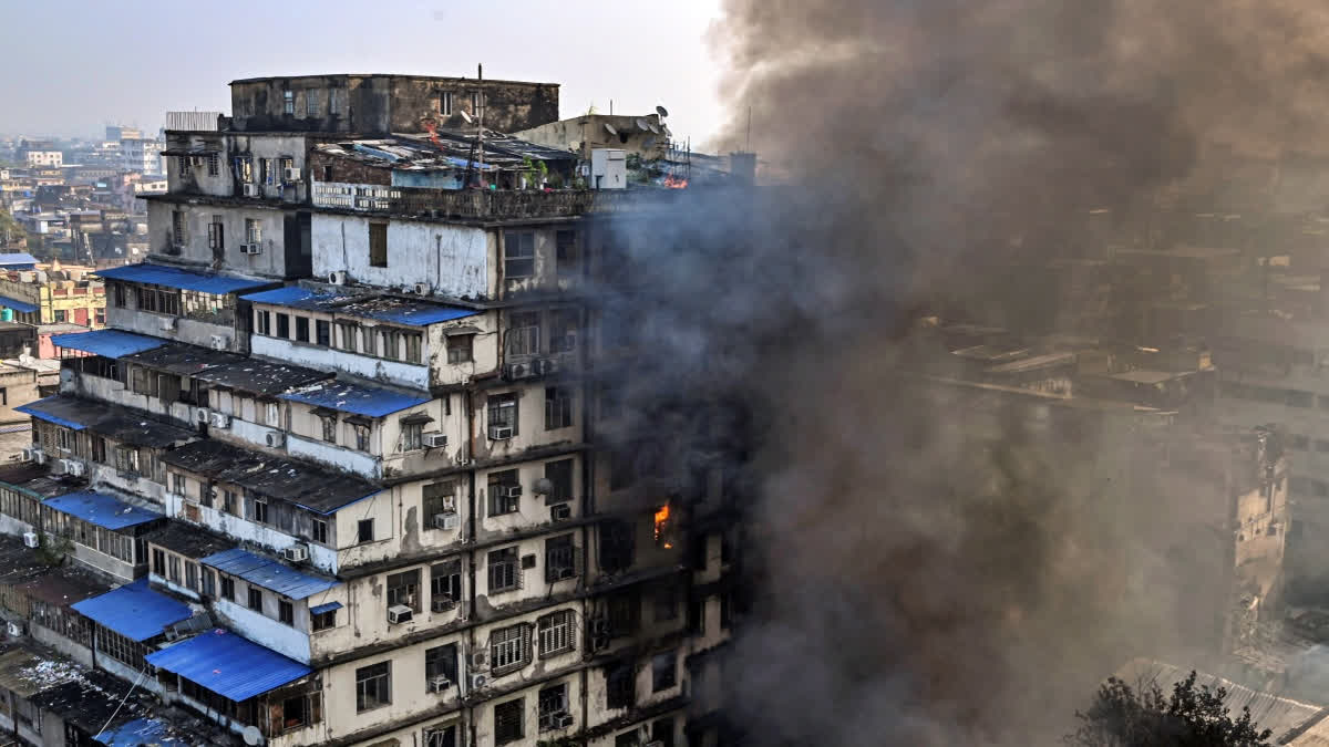 Kolkata warehouse fire
