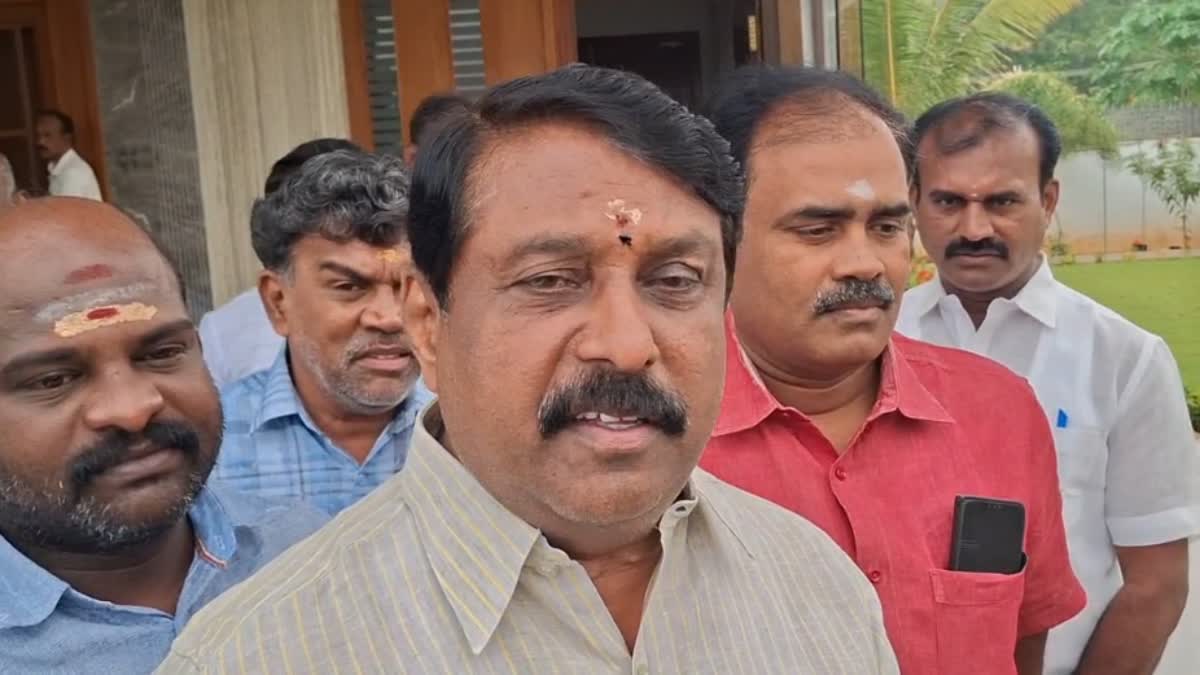 நயினார் நாகேந்திரன் வீட்டை நோட்டமிட்ட மர்ம நபர்கள் யார்? போலீஸ் விசாரணையில் வெளியான உண்மை!