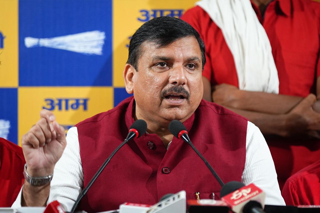 आप नेता संजय सिंह