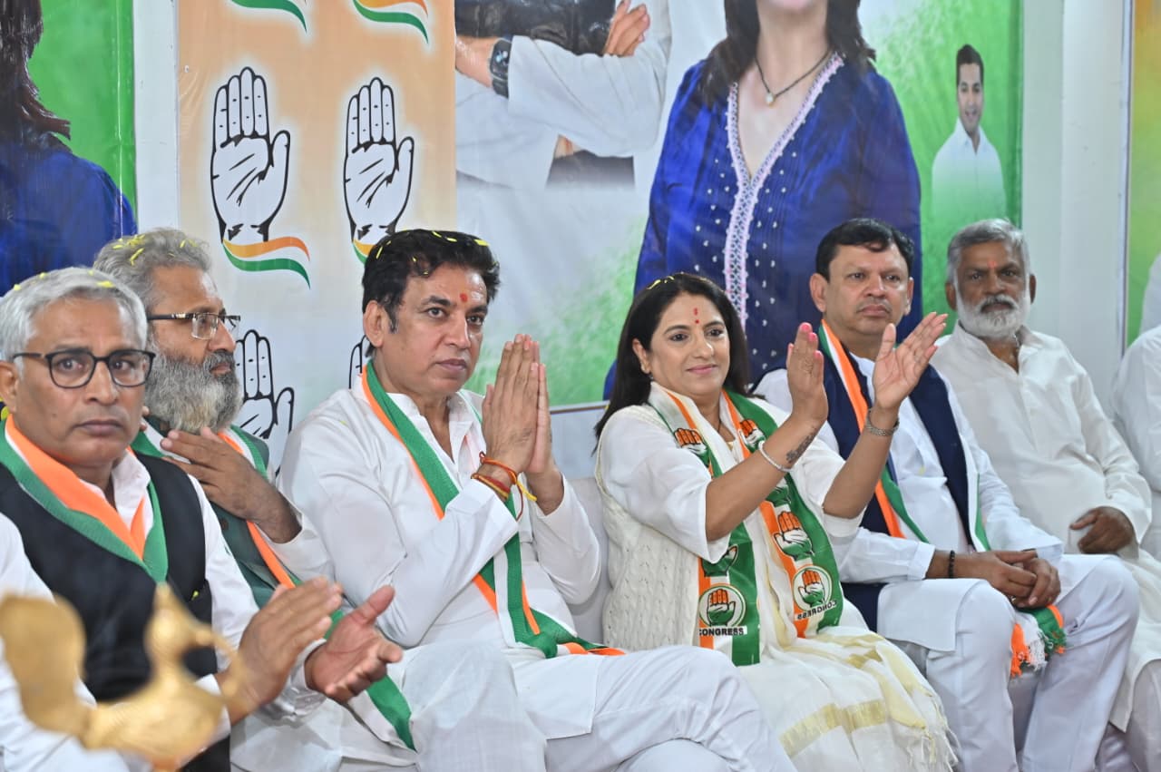 कांग्रेस के प्रदेश अध्यक्ष देवेंद्र यादव