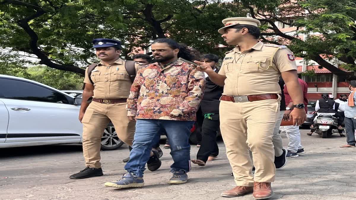 நீதிமன்றத்தில் சரண் அடைந்த அழகு ராஜா