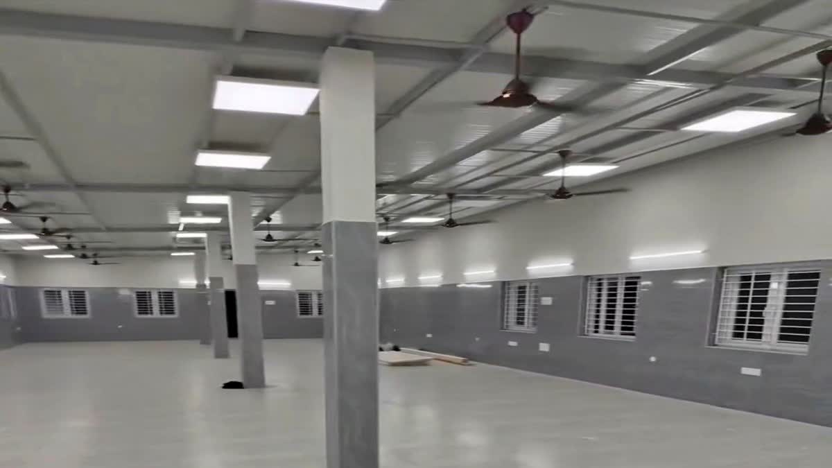 சென்னை மெரினாவில் 'இரவு நேர காப்பகம்