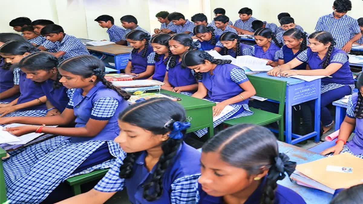 மாணவர்களுக்கு அரையாண்டு விடுமுறை - வெளியானது ஹேப்பி நியூஸ்