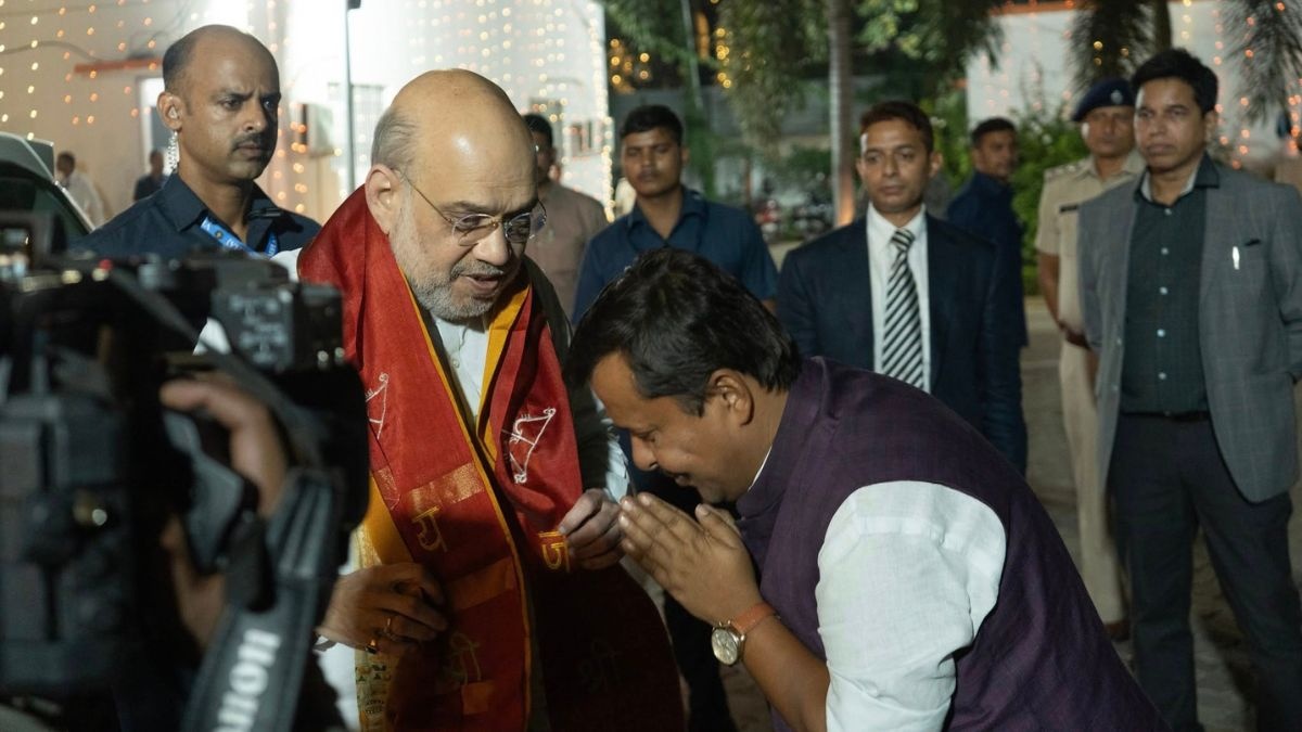 மத்திய அமைச்சர் அமித் ஷாவுடன் நிதின் நபின்