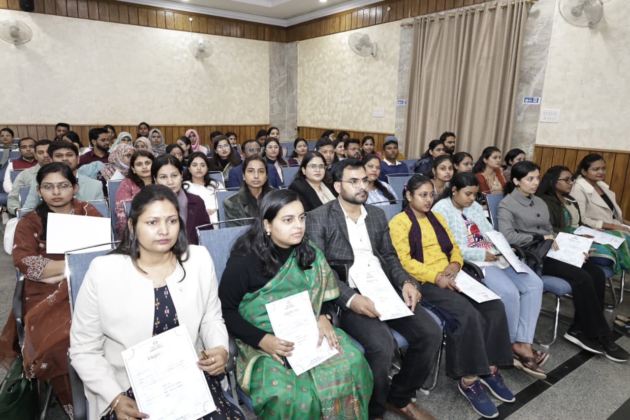 NITISH KUMAR REMOVES HIJAB