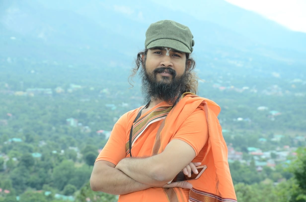From Gadgets To Gyan: Digital Baba’s Mission To Connect Youth With ...