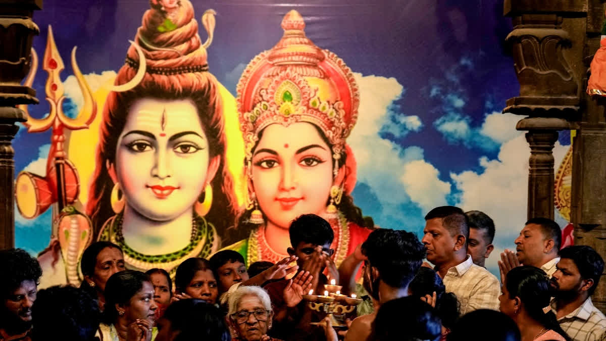 Mahashivratri 2026 In Pics: Devotees Across India And Beyond Immerse In Shiva Bhakti