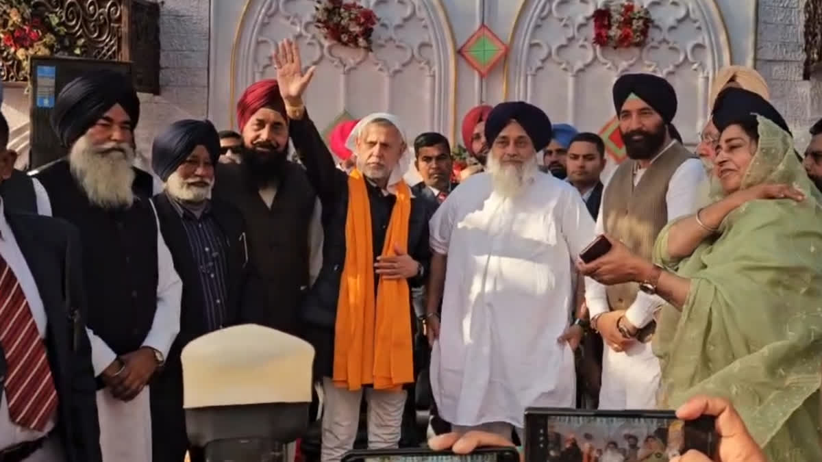Arvind Khanna joins the Shiromani Akali Dal in the presence of Sukhbir Badal at Dhuri in Sangrur on Sunday.