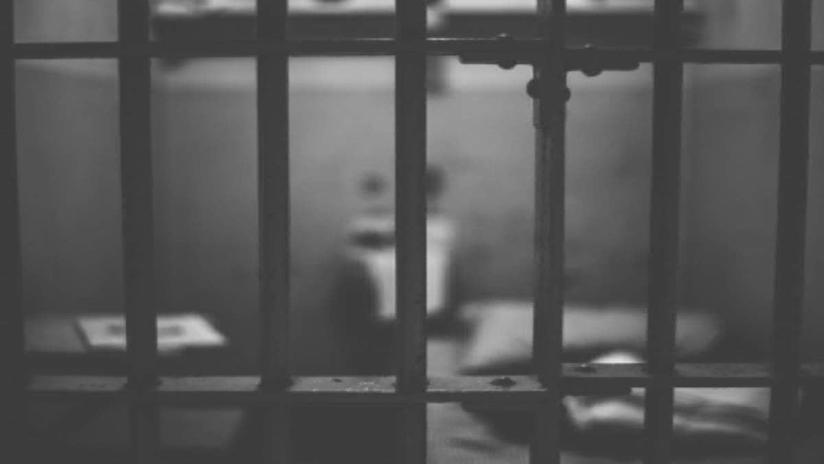 Indian-Origin Man Jailed In Singapore For Posing As A Prison Officer Indian-Origin Man Jailed In Singapore For Posing As A Prison Officer