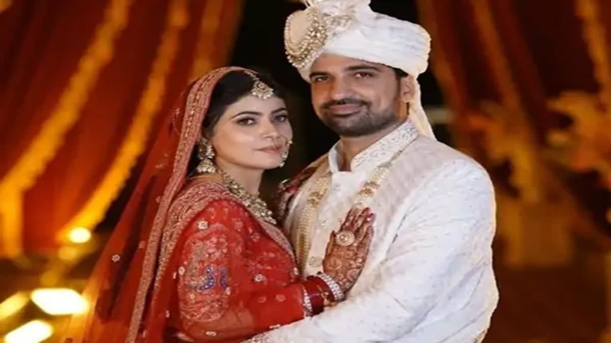 A pregnant bank employee from Hansi, near Pahsor village in Haryana's Jhajjar district, was allegedly killed by her husband.