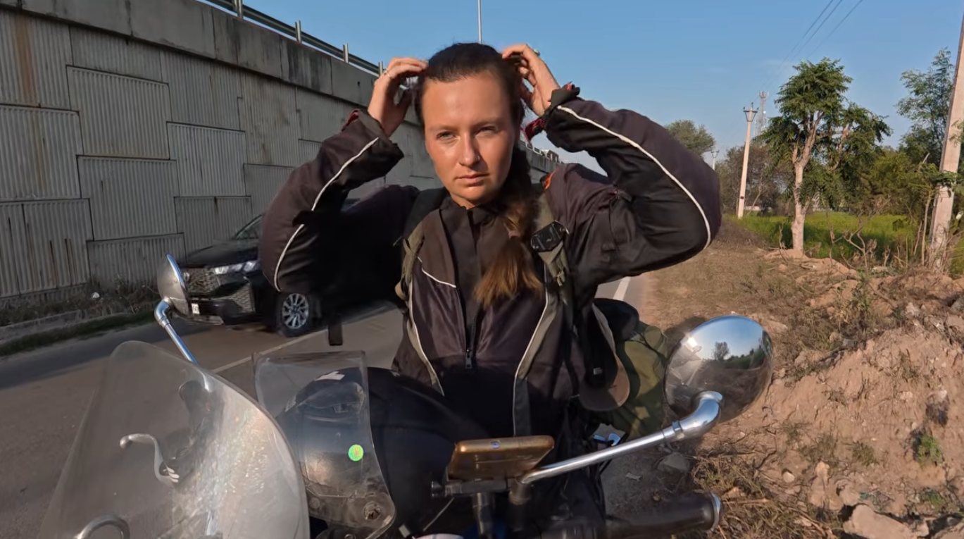 Dutch female biker become fan of India Haryanvi family has welcomed her drawing widespread love on YouTube