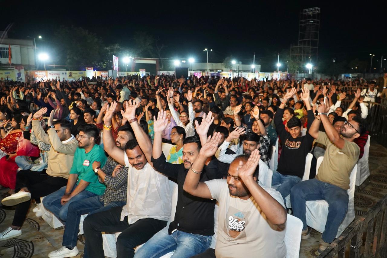 musician Pritam Performance Ujjain