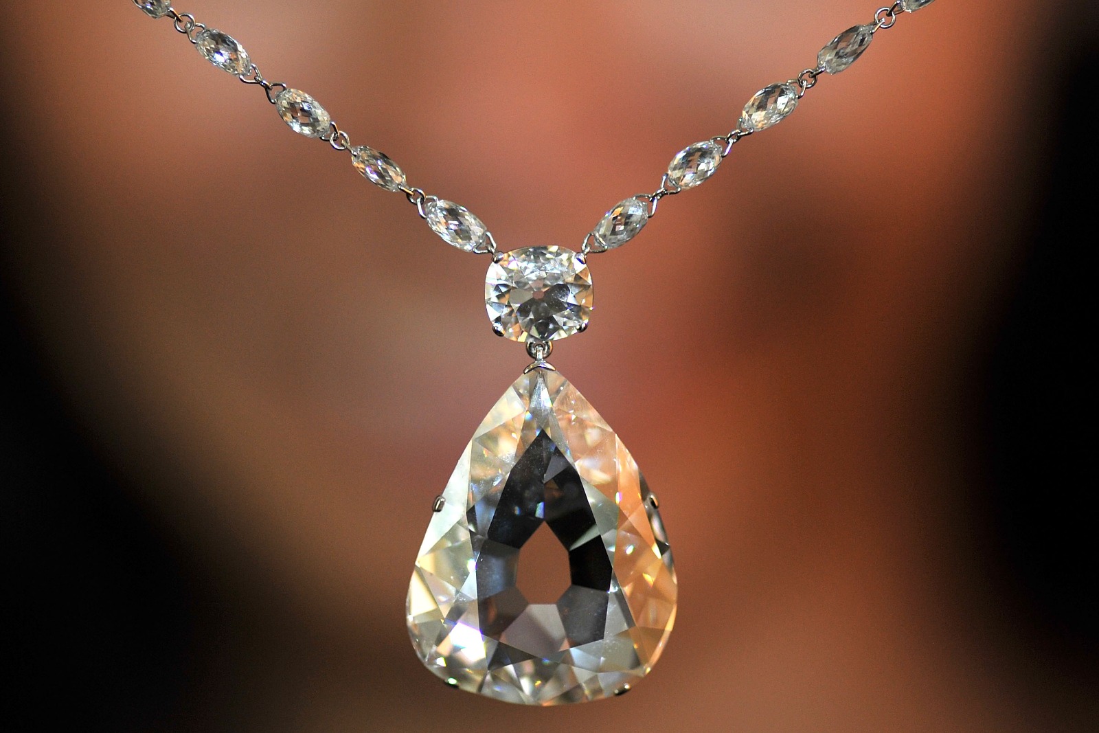 MAHARAJA YASHWANT RAO BLUE DIAMOND