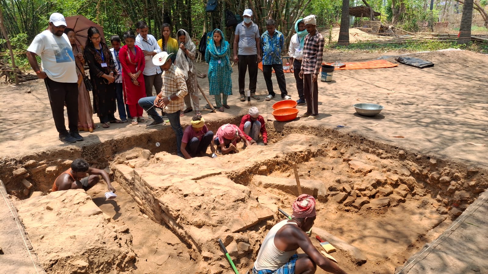 1200-Year-Old Buddhist Monastery Remains Unearthed In Bihar's Gaya; Archaeologists Discover Rare Artefacts