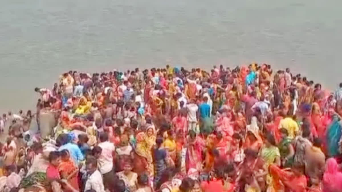 Four Feared Missing as Boat Capsizes in Ganga at Patna's Barh; 13 Others Rescued