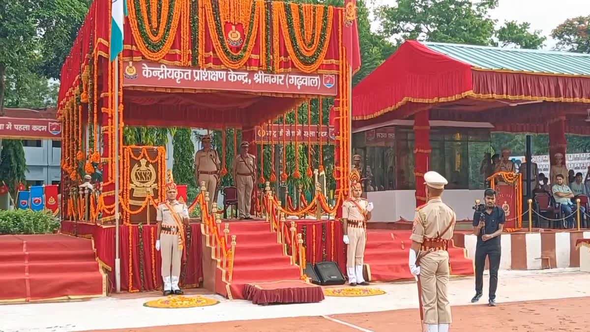 46 Trainees Graduate As SSB Sub-Inspectors; Top Awards Go To ...