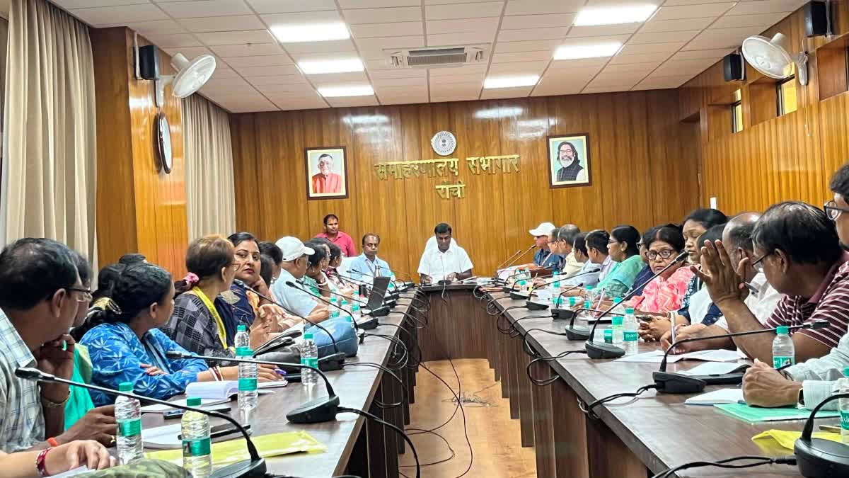 campaign regarding pending Aadhaar update for children will be conducted in schools in Ranchi