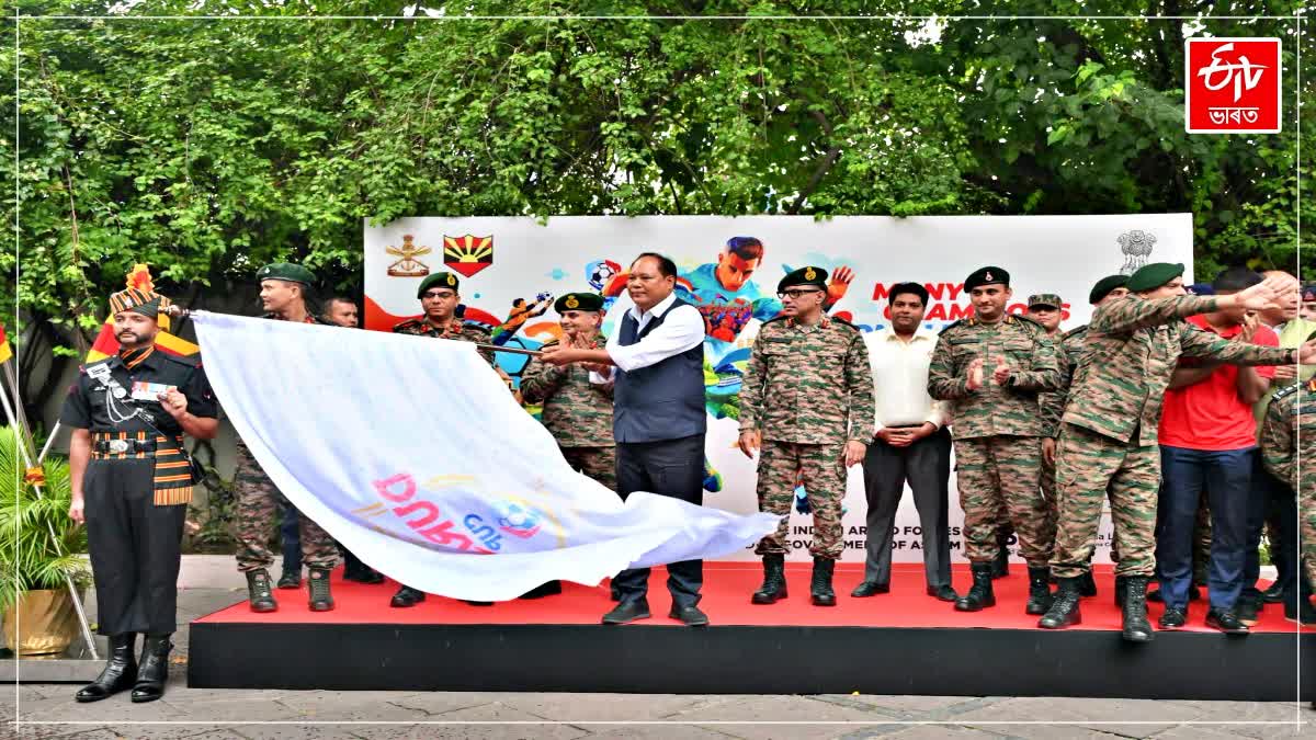 গুৱাহাটীত প্ৰসিদ্ধ ডুৰাণ্ড কাপৰ ছয়খন খেল: ১৩৫ সংখ্যক সংস্কৰণৰ ট্ৰফী