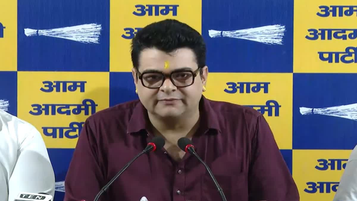 एमसीडी में आम आदमी पार्टी से नेता विपक्ष अंकुश नारंग