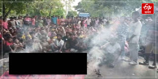 Road blocked with deadbody who died in a road accident in Makum