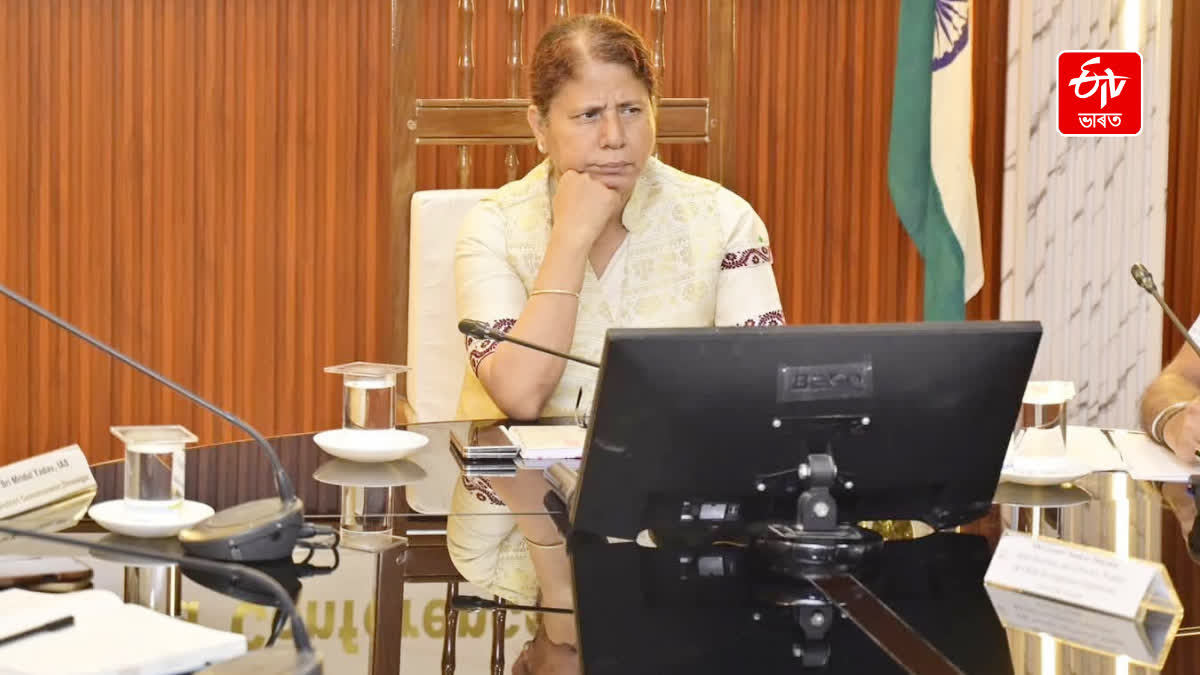 minister Ajanta Neog