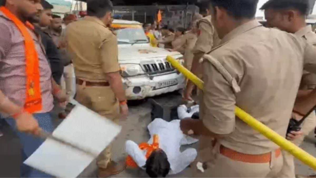कानपुर में कांगेस कार्यकर्ताओं ने किया प्रदर्शन
