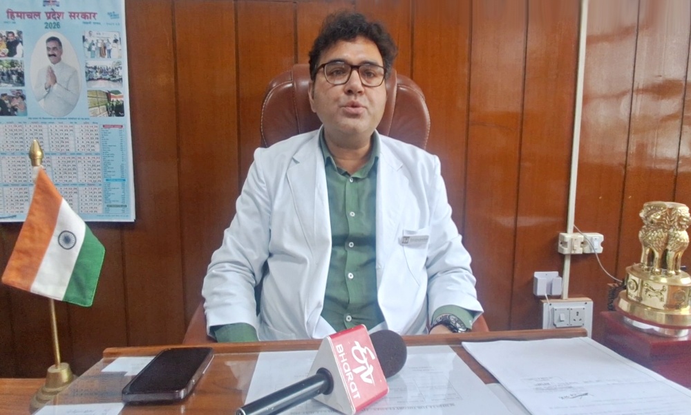 डॉ. विनय भारद्वाज, पब्लिक हेल्थ डेंटिस्ट्री विभाग के विभागाध्यक्ष