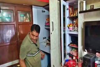 JEWELRY AND CASH STOLEN IN BOKARO