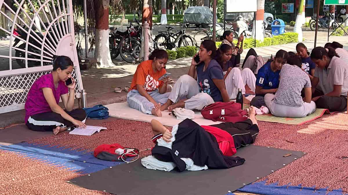 Gwalior students protest